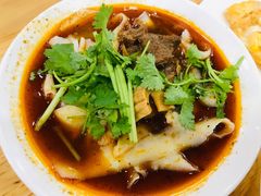 红烧牛肉刀削-华兴街自力面店
