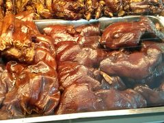 -老鼎万春卤菜(五代传承创始老店)