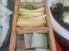 -前门·鲜肉火锅(长风店)