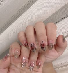 -Fanni美甲美睫皮肤管理