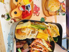 -水桶王国主题餐厅·聚会·生日派对·亲子活动·家庭套餐(亚龙湾希尔顿店)