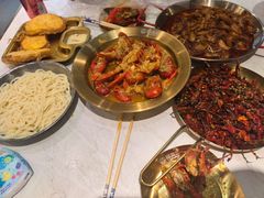 -辣盆盆麻辣小龙虾(哈尔滨总店)
