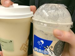 -喜茶(上海打浦桥日月光gelato lab+店)