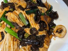-张家卫·阳江菜·小海鲜(肥婆湾桥店)