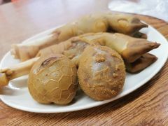 -金新羊杂馆·小龙虾