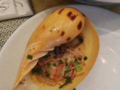 -雍和会海鲜姿造自助(湖东路店)