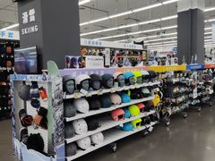 -迪卡侬(西华店)