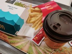 -麦当劳(中山公园龙之梦店)
