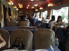 -火车头法国西餐厅