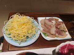 -贵府酸汤牛肉火锅·贵州老字号(飞山街店)