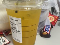 -星巴克(宝山万达店)