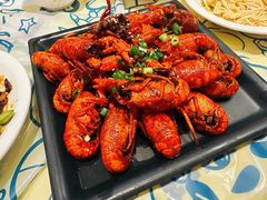 -松哥油焖大虾.小龙虾.黑鸭煲(海岸城店)