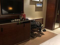 -武汉光谷广场杨家湾地铁站怡程酒店