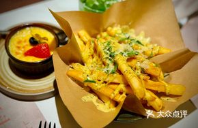 Truffle Cheese Fries