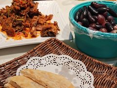 -车之谷·汽车文化主题餐厅(汽开店)