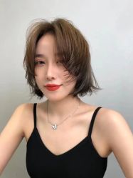 -蘑菇发型