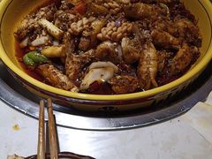 -休记光头香辣蟹干锅店(衣冠庙店)