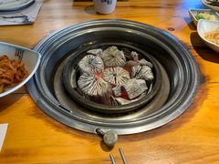 -唯成•韩国炭火烤肉 유성고기