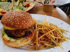 -HELLO 27 意面·沙拉·帕尼尼