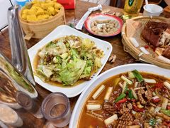 -佬缸炮江湖川菜(玉林店)