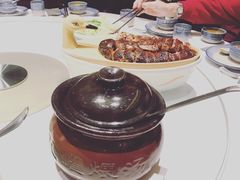 -八府香鸭·啫啫煲(华山路店)