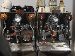 -Double cafe