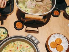 -川堂风·跷脚牛肉·乐山爆炒(宝山日月光店)