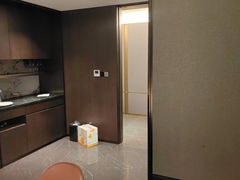 -凤凰园烤鸭店·唐山菜·传承花椒肉(老唐丰路店)
