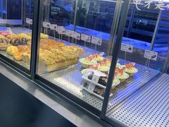 面包甜点陈列柜-LELECHA乐乐茶(新街口大洋店)
