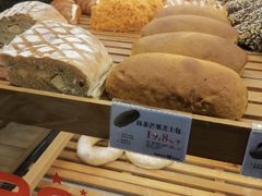 -BROAD面包路·欧式面包(龙湖时代C馆店)