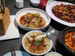 -茅庐川菜(威高广场店)
