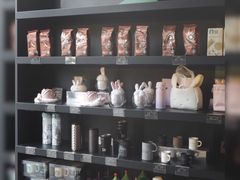 -星巴克臻选(上海长风大悦城店)