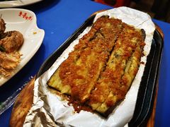 茄子-老东镇啤酒屋海鲜加工·蒸汽海鲜·海鲜烧烤(台东店)