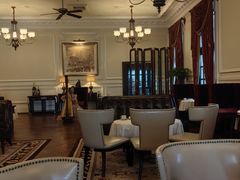 -Salon de Ville浦江汇(上海外滩华尔道夫酒店店)