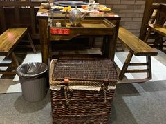 -舒家大院老火锅(台江路店)