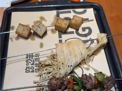 -路边羊烧烤酒场(宝带路店)