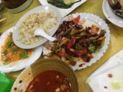 -苏莱特色牛骨滩羊手抓馆(长城东街总店)