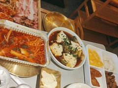 -正宗齐齐哈尔烤肉·齐牛哥鲜切炭火烤肉(杭州总店)