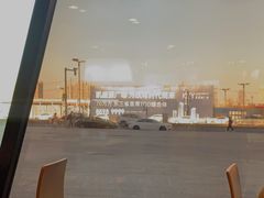 -麦当劳(哈西万达店)