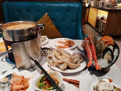 -领鲜活海鲜榴莲自助火锅(东门店)