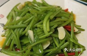 Stir-fried Sweet Potato Vines