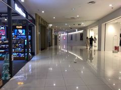 -日月光中心广场