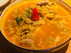 酸汤肥牛-原製原味(普陀山磐龙店)