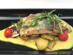 -Bully Hayes Restaurant & Bar