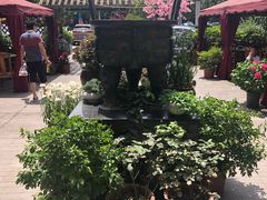 -老鼎万春卤菜(五代传承创始老店)