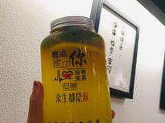 -8锅臭臭锅·正宗台湾小火锅(中心五路店)