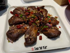 -在老街·淮安大排档·甜麻干煸龙虾·烧烤(河下古镇店)