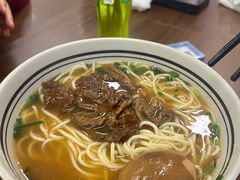 -小马牛肉面·牛骨熬制(南京博物院店)