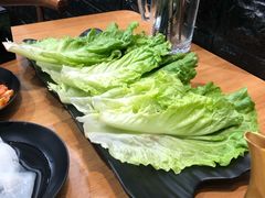 -肉甲韩国木炭烤肉(新壹街1店)