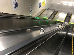 -红土地(地铁站)